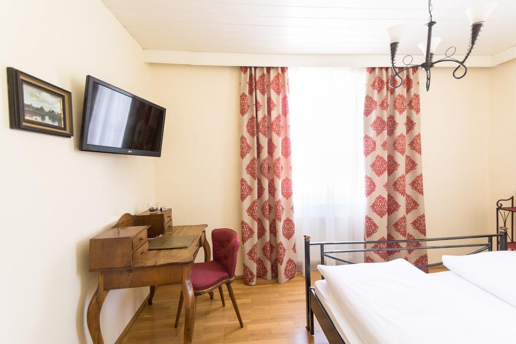 Schlosshotel Mitterhart Швац Екстериор снимка