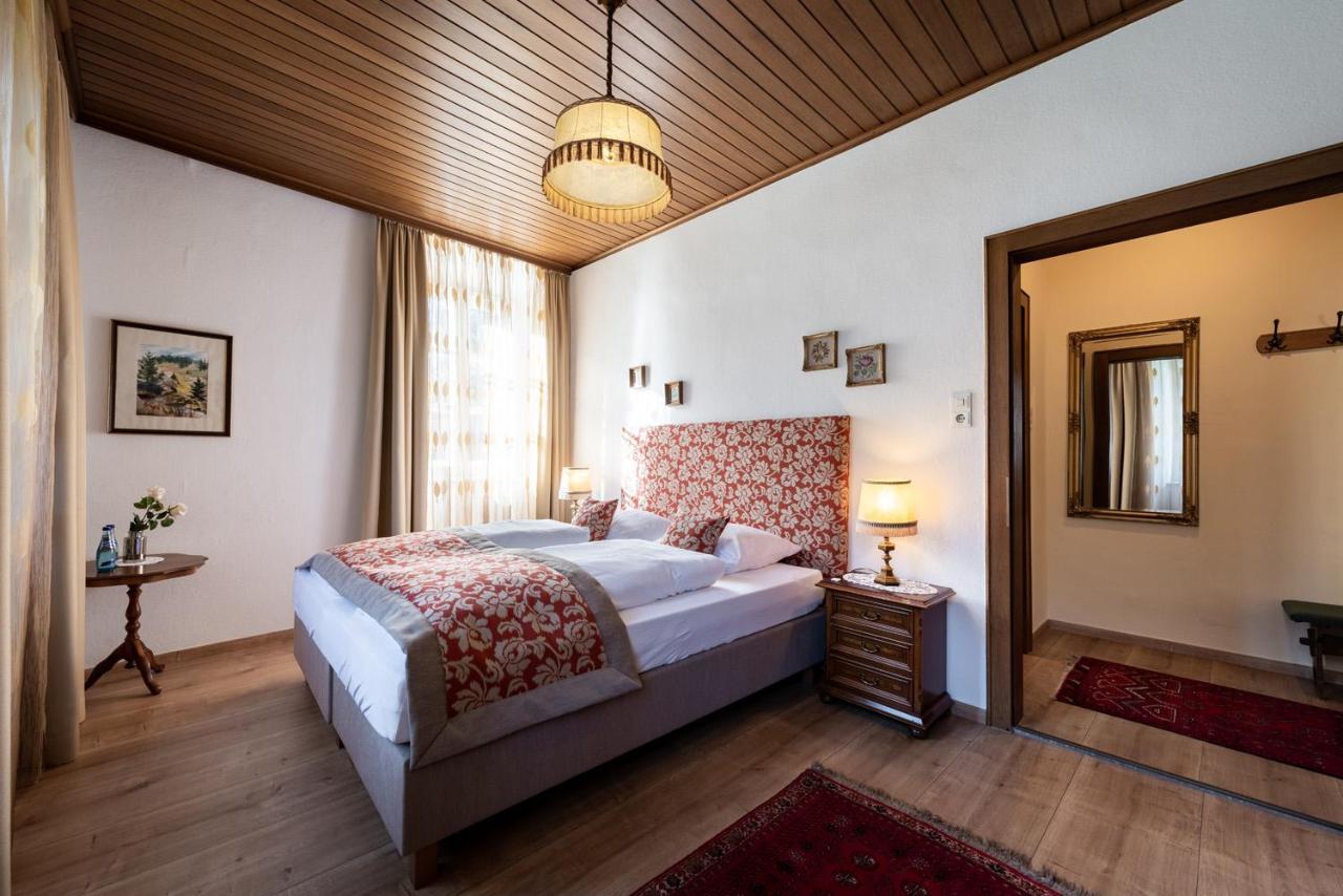 Schlosshotel Mitterhart Швац Екстериор снимка
