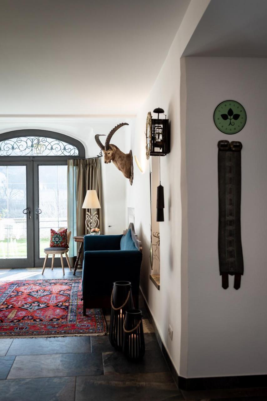 Schlosshotel Mitterhart Швац Екстериор снимка